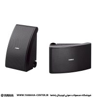 دو اسپیکر دیواری دکوراتیو مشکی یاماها NS-AW592 در دو زاویه متفاوت