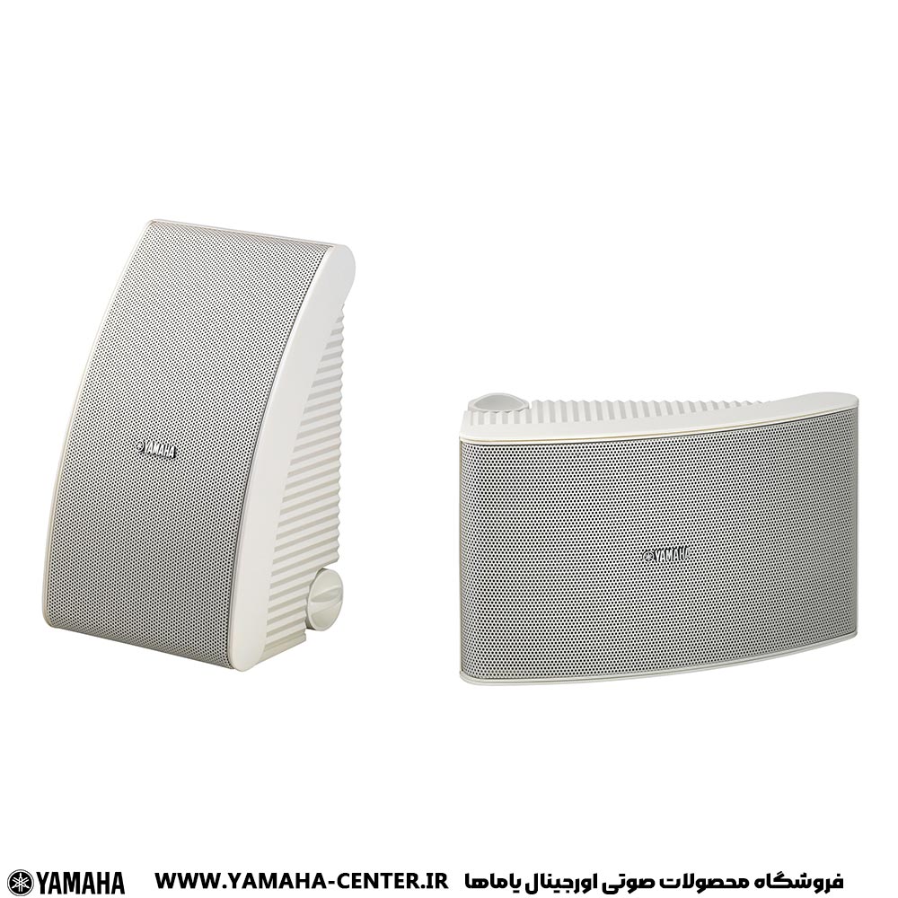 دو اسپیکر دیواری دکوراتیو سفید یاماها NS-AW592 با طراحی متفاوت روی پس‌زمینه سفید