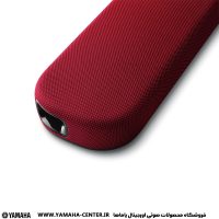 ساندبار قرمز یاماها SR-B20A با روکش پارچه‌ای و طراحی خمیده روی زمینه سفید
