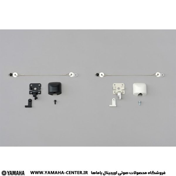 قطعات نصب اسپیکر دیواری دکوراتیو یاماها VXS3F در رنگ‌های مشکی و سفید کنار هم قرار گرفته‌اند.