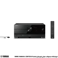 آمپلی‌فایر گیرنده مشکی Yamaha RX-A4A همراه با کنترل از راه دور روی پس‌زمینه سفید